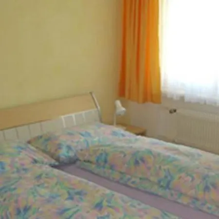 Saas-grund Sleeps 8 Wifi T034504 شقة *